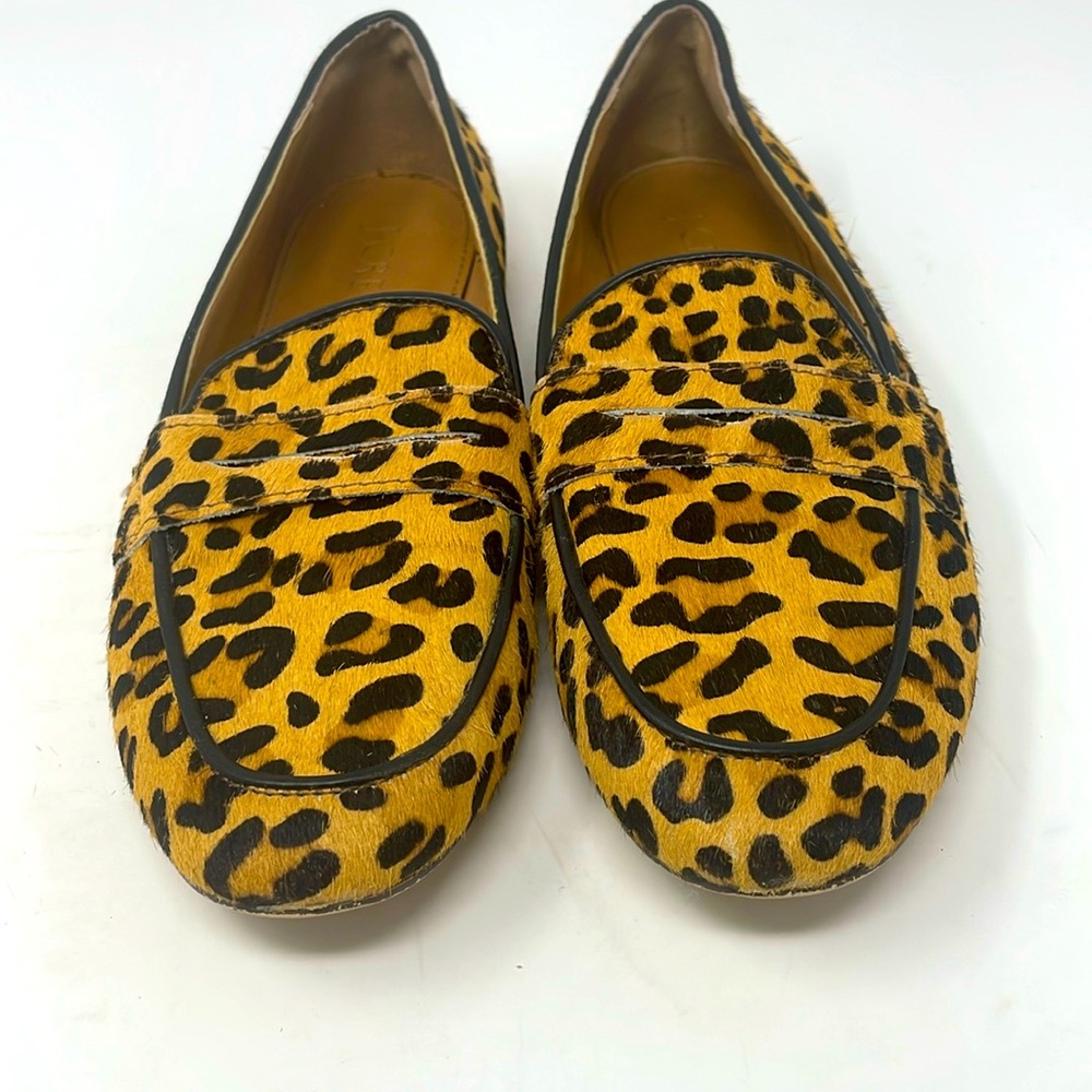 J. Crew Leopard Calfhair Leather Slip-On Flat Loafers Size 6 Excellent Condition